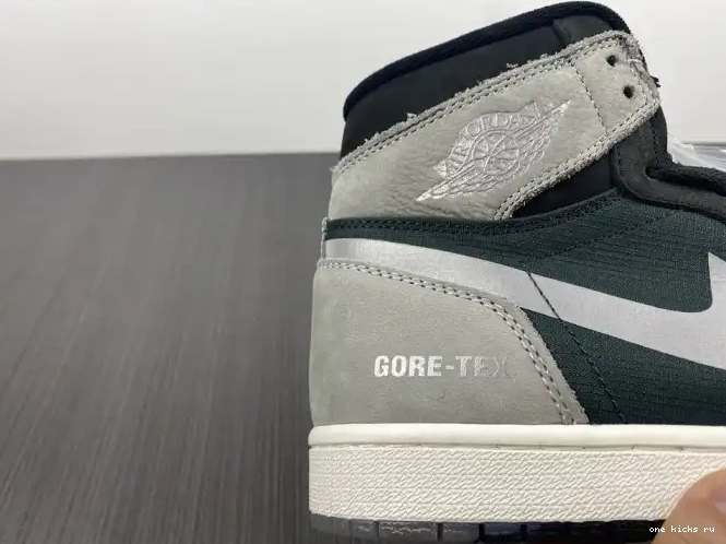 Chep Onekick Retro Jordan Particle Black Element DB2889-001 High Grey 1 Gore-Tex 0509